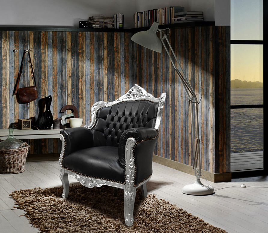 revetement mural en bois naturel avec fauteuil baroque princier simili cuir noir et bois argent Royal Art Palace